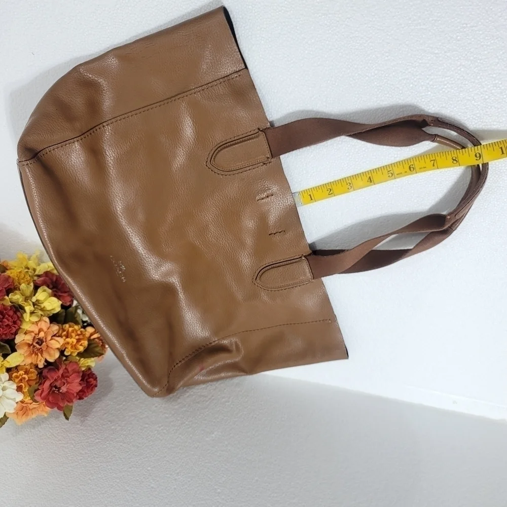 Coach women's signature classic large tote Derby brown leather F59818
